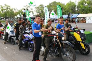 BIB: 
                            <button type="button" onclick="openModal(3564202)" class="btn btn-primary btn-sm float-right btn-popup" data-toggle="modal" data-target=".modal-high-quality">
                        <i class="fas fa-shopping-cart"></i> Add to Cart
                    </button>
                                            <button type="button" onclick="isThisMe(3564202, true)" class="btn btn-success btn-sm float-right btn-popup btn-isme hidden" data-toggle="tooltip" data-placement="bottom" title="นี่คือรูปของคุณใช่ไหม คลิกที่นี่เพื่อเอาเข้าอัลบั้ม">
                        <i class="fas fa-plus"></i> Add to album
                    </button>
                    <button type="button" onclick="isThisMe(3564202, false)" class="btn btn-warning btn-sm float-right btn-popup btn-isnotme hidden">
                        <i class="fas fa-ban"></i> Remove from album
                    </button>